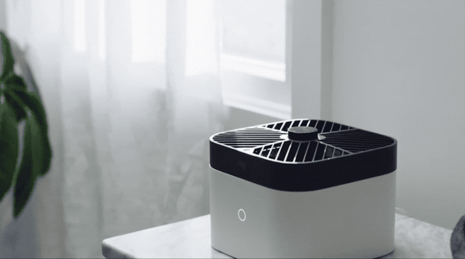 Always Home Camera Always Home Camera – en drone som overvåker hus og hjem